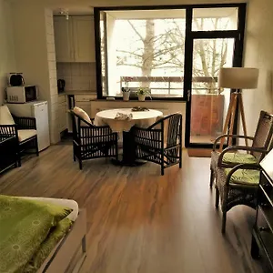Ruhiges Apt. Direkt Am Naherholungsgebiet Mit Seeblick, Zentrum 5min, Messe 18min Nuremberg